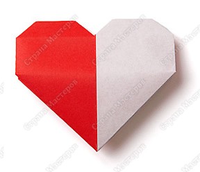 Объёмное двухстороннее сердечко. Оригами.